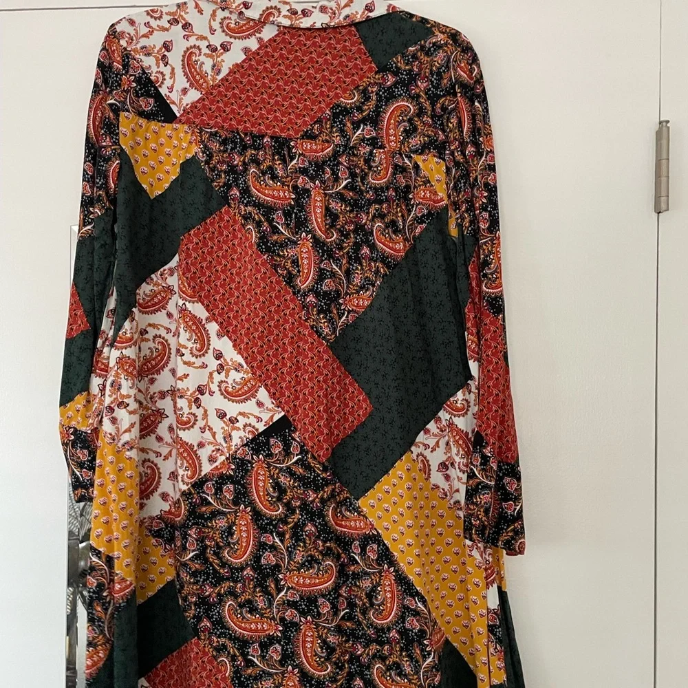 Super cute thanksgiving/ autumn fall shirt. - Picture 7 of 7